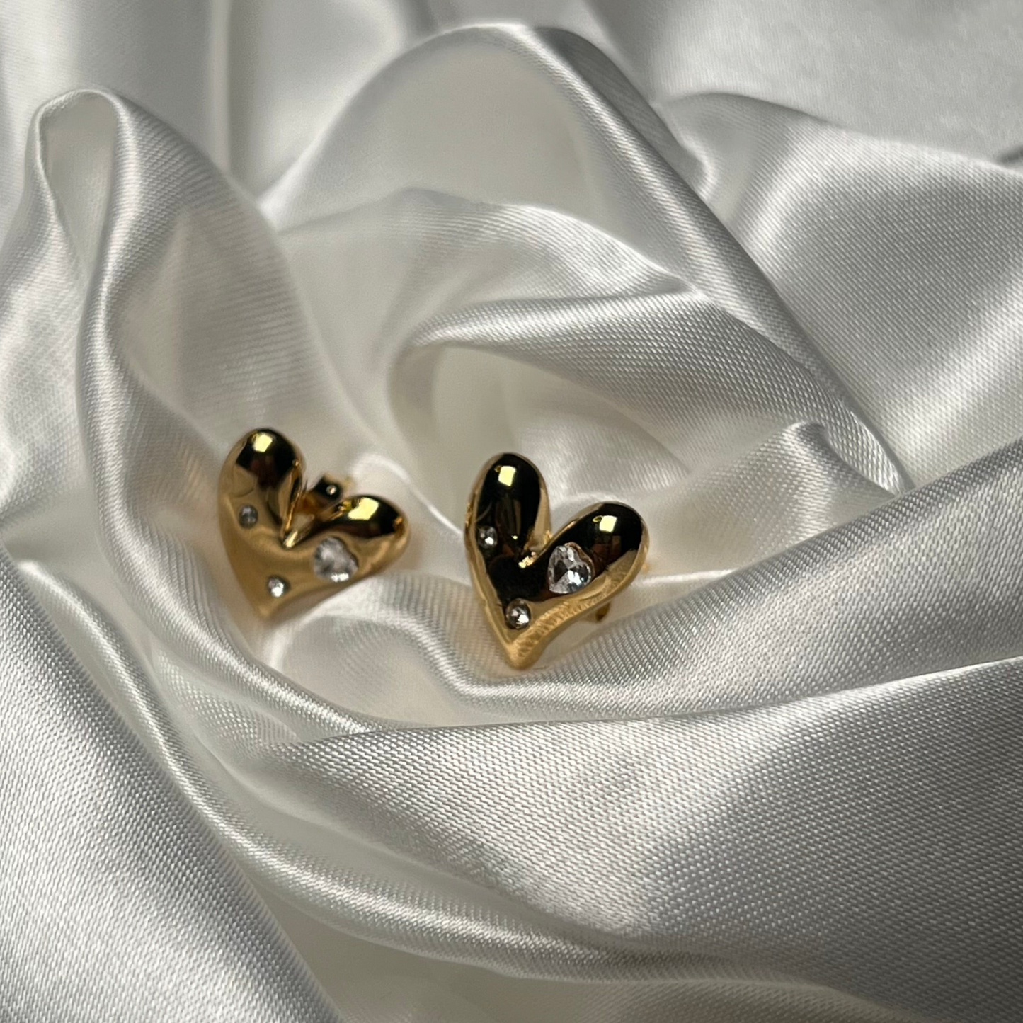 CELESTIAL LOVE STUD