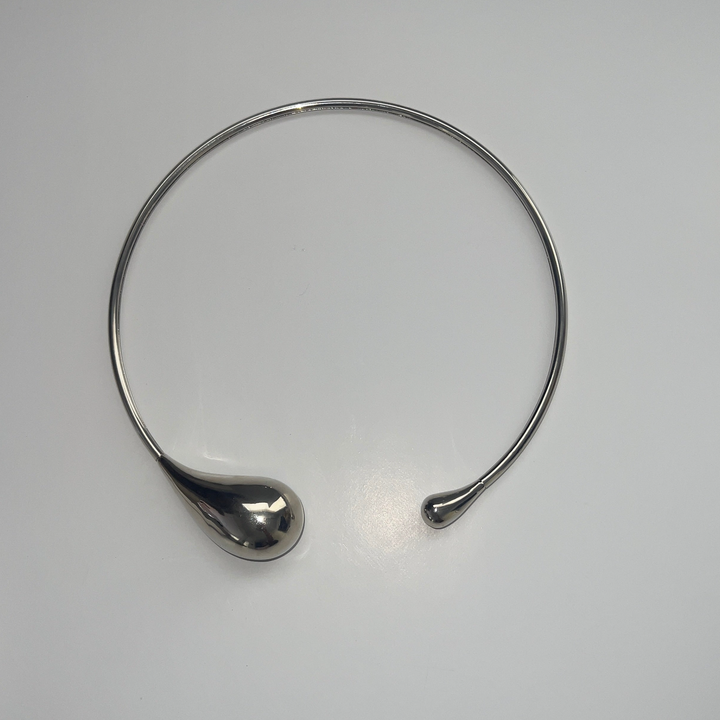 LUXE TEAR DROP CHOKER