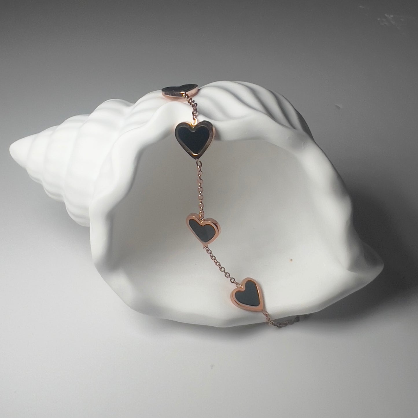 LOVE BRACELET